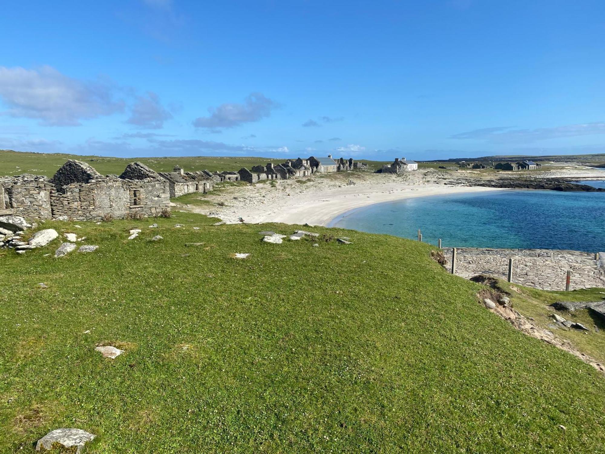Beautiful Home On Lake Carrowmore Belmullet Bagian luar foto