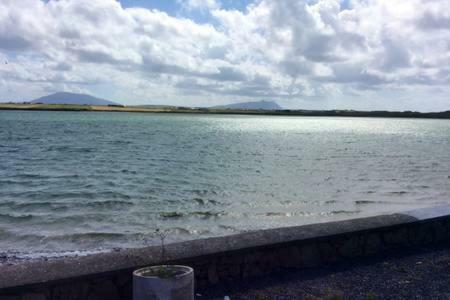 Beautiful Home On Lake Carrowmore Belmullet Bagian luar foto